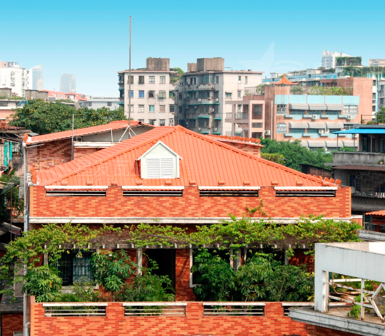 質(zhì)量好的合成樹脂瓦多少錢一平方？