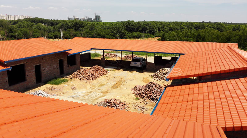 樹脂瓦安裝步驟，正確的安裝過程對(duì)于確保樹脂瓦使用壽命是至關(guān)重要