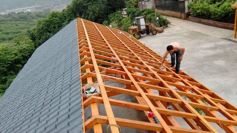 樹脂瓦安裝細(xì)節(jié)，安裝樹脂瓦過程中需要注意的三個(gè)關(guān)鍵細(xì)節(jié)